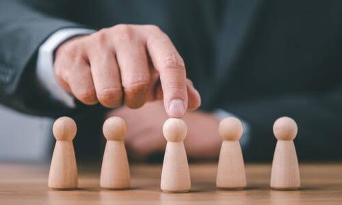 القيادة والادراة